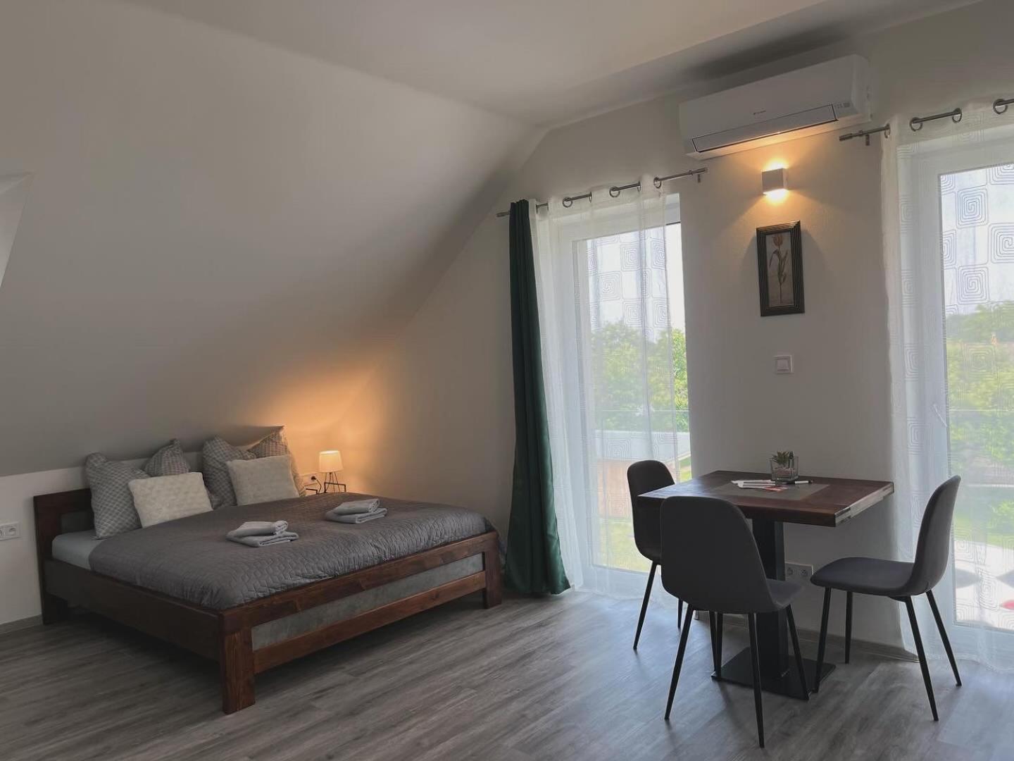 Apartmany U Romany Mírkovice Exteriör bild