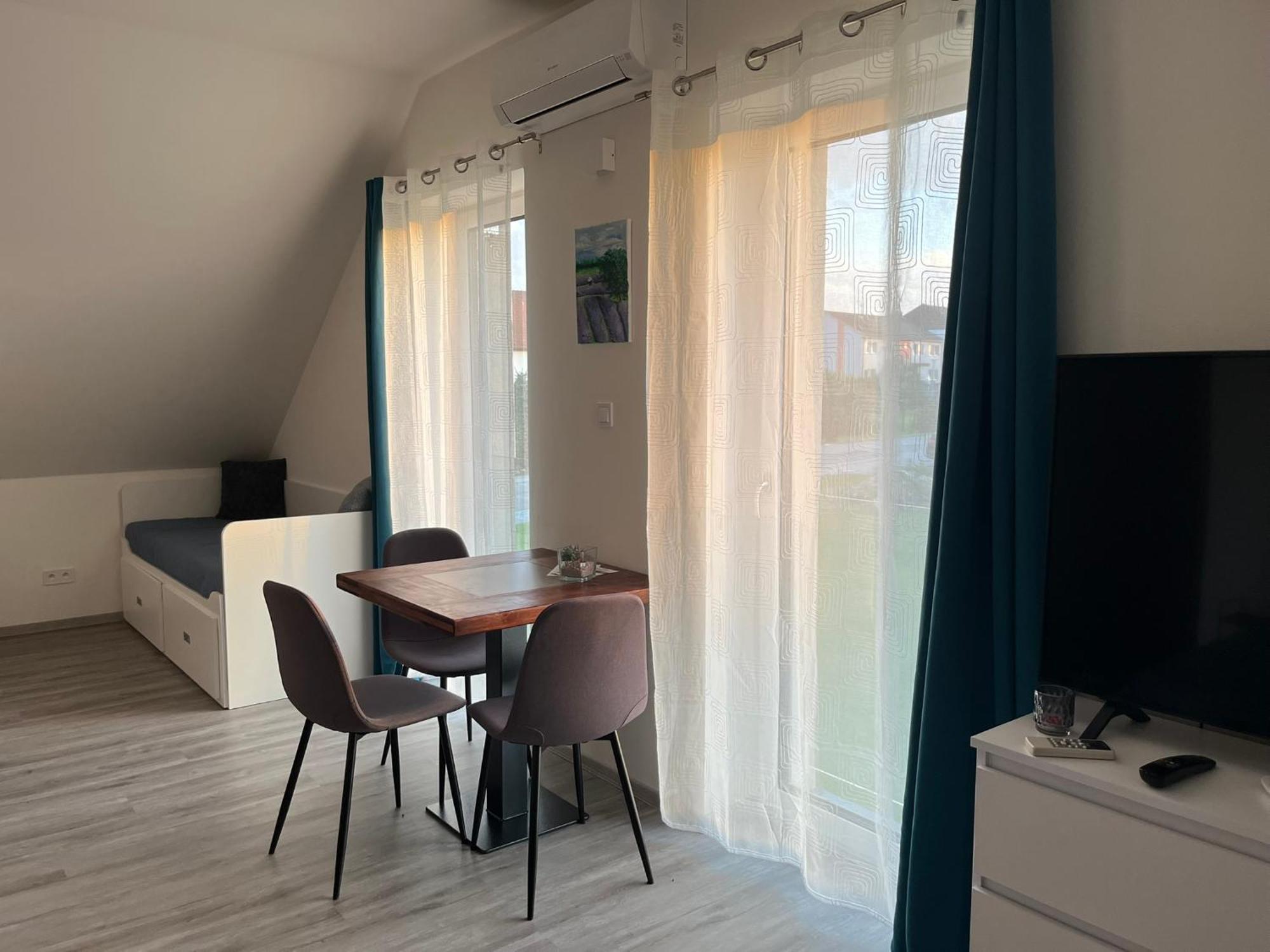 Apartmany U Romany Mírkovice Exteriör bild